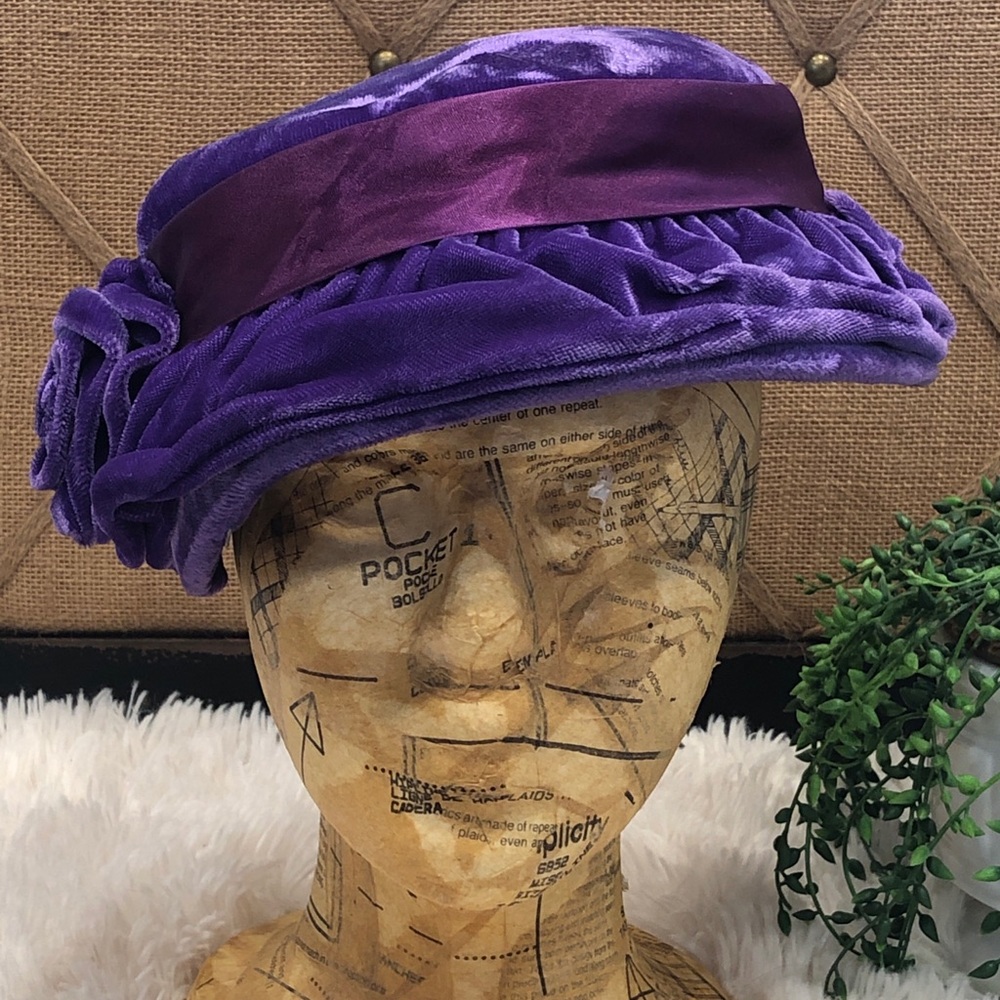 Vintage hat